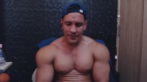 Viktor Herrera online show from 12-13-25, 07:53