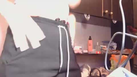 viktoria20502 online show from 11-20-25, 07:24