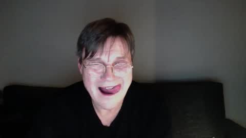 villmann75 online show from 11-21-25, 10:30