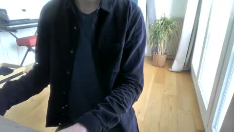 Vince online show from 09-26-25, 03:27