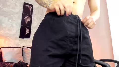 Vincent online show from 10-21-25, 02:34