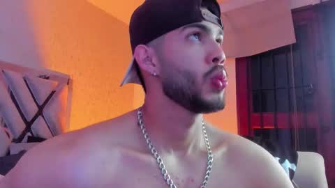 Snapshot of vincentblack_ chatting on 02-04-26, 03:34 Vincent online show from 02-04-26, 03:34