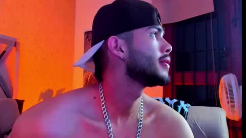 Snapshot of vincentblack_ chatting on 02-09-26, 05:00 Vincent online show from 02-09-26, 05:00