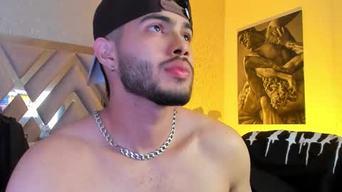 Snapshot of vincentblack_ chatting on 02-27-26, 04:34 Vincent online show from 02-27-26, 04:34