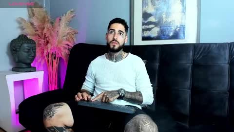 Vincent Sartori online show from 10-24-25, 07:21