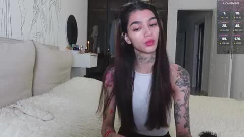 vinkitinkii online show from 11-16-25, 05:35