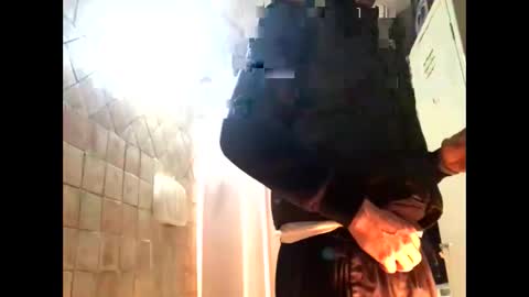 Snapshot of vinmin90 chatting on 12-25-24, 05:15 Zenith online show from 12-25-24, 05:15