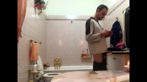 Snapshot of vinmin90 chatting on 01-23-25, 11:05 Zenith online show from 01-23-25, 11:05