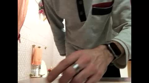 Snapshot of vinmin90 chatting on 01-29-25, 10:22 Zenith online show from 01-29-25, 10:22