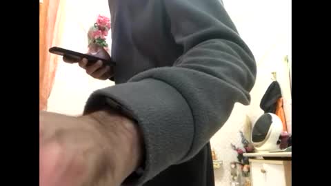 Snapshot of vinmin90 chatting on 10-22-25, 09:53 Zenith online show from 10-22-25, 09:53