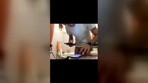 Snapshot of vinmin90 chatting on 11-29-25, 01:08 Zenith online show from 11-29-25, 01:08