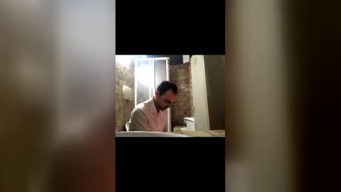 Snapshot of vinmin90 chatting on 12-01-25, 12:04 Zenith online show from 12-01-25, 12:04