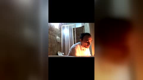 Snapshot of vinmin90 chatting on 12-15-25, 02:05 Zenith online show from 12-15-25, 02:05