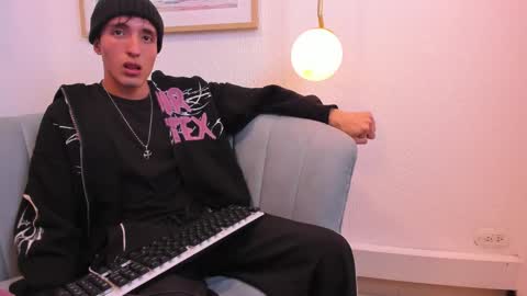 vinniematte online show from 02-08-25, 03:08