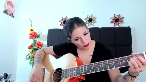   online show from 03-05-25, 08:32