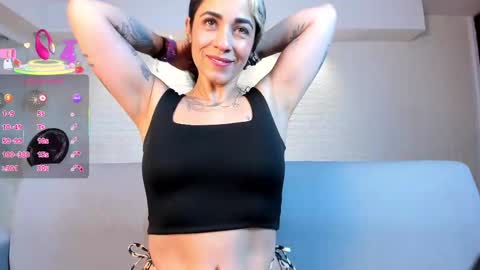 Violett  Everyday From 0530 to 1430 Col Time online show from 03-11-25, 10:51