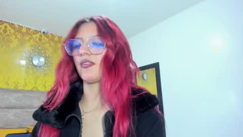 violeethh__ online show from 03-04-26, 12:33