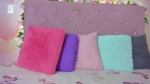 violet__taylor_ online show from 04-07-26, 02:12