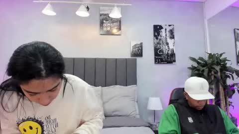 Violet and Myers online show from 11-08-25, 11:43