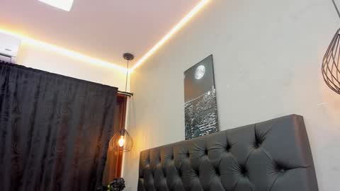 Violet and Myers online show from 11-27-25, 10:56