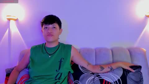 Violet and Casper online show from 11-13-25, 06:34