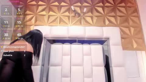 Snapshot of violet_milleer chatting on 10-18-25, 07:14 violet_milleer online show from 10-18-25, 07:14