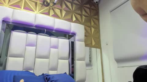 Snapshot of violet_milleer chatting on 01-05-26, 07:06 violet_milleer online show from 01-05-26, 07:06