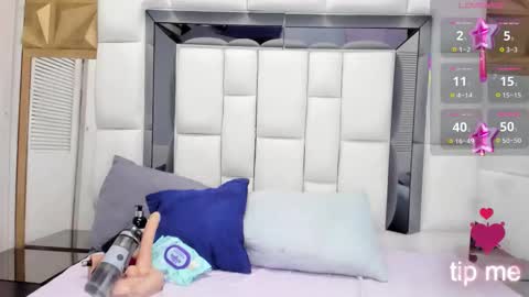 Snapshot of violet_milleer chatting on 01-16-26, 07:18 violet_milleer online show from 01-16-26, 07:18