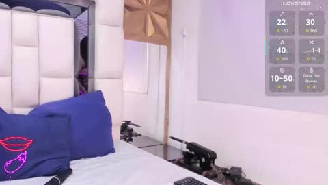 Snapshot of violet_milleer chatting on 02-18-26, 07:21 violet_milleer online show from 02-18-26, 07:21