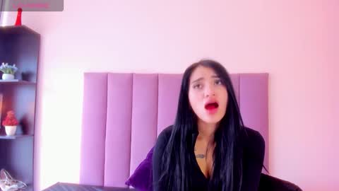 violet online show from 12-20-25, 02:46