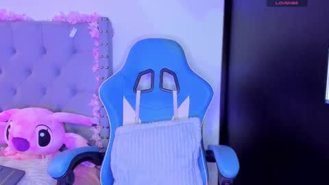  Violet  online show from 09-22-25, 03:58