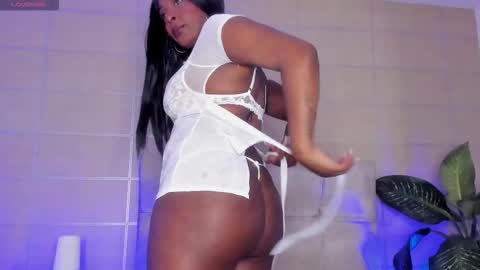 violet_smith78 online show from 09-30-25, 02:33