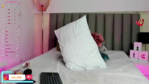   online show from 02-15-25, 12:04
