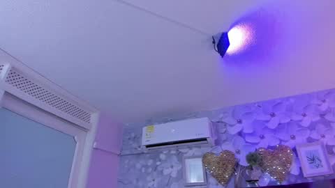 violeta_medina online show from 12-21-24, 07:45