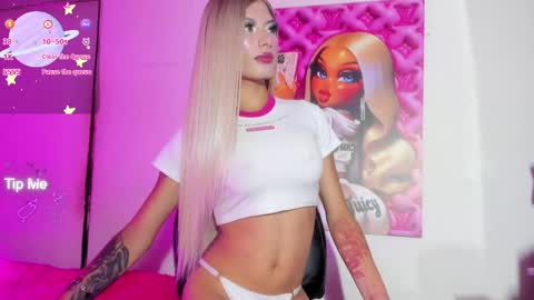 Violeta Princess Please help me with your thumbs up its important   online show from 11-24-25, 08:08