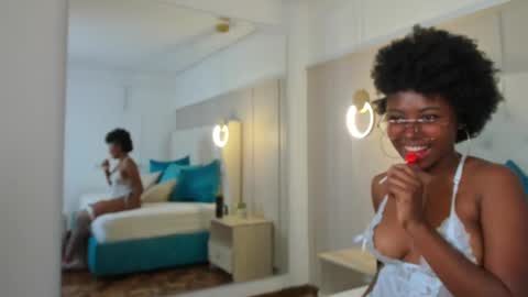 violeta_ruiz_ online show from 02-05-25, 12:31