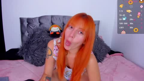 Snapshot of violetaarey chatting on 12-13-24, 12:53 Violeta Help me reach 150 thumbs up online show from 12-13-24, 12:53