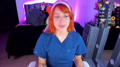 Snapshot of violetaarey chatting on 12-28-24, 11:37 Violeta Help me reach 150 thumbs up online show from 12-28-24, 11:37