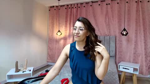 VIOLETA online show from 12-24-24, 01:06