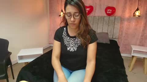 VIOLETA online show from 02-15-25, 12:11