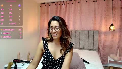 VIOLETA online show from 03-06-25, 03:45