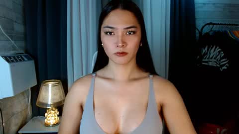 violet online show from 10-17-25, 02:15