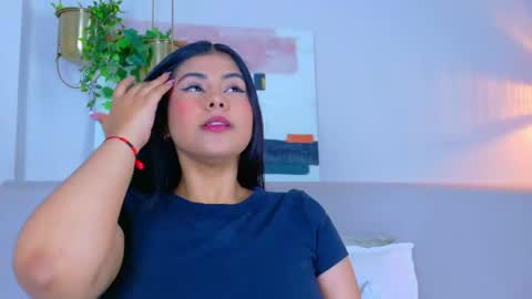 Snapshot of violetbloomm chatting on 04-10-26, 11:26 Violet online show from 04-10-26, 11:26