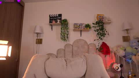 violeth___ online show from 02-11-26, 01:16