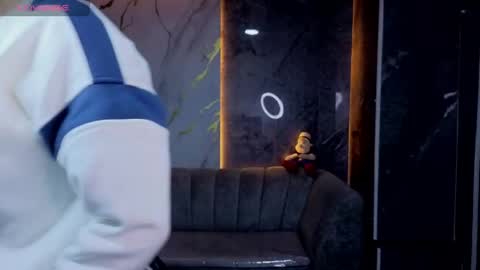 Snapshot of violeth_b chatting on 04-16-26, 01:01 violeth_b online show from 04-16-26, 01:01