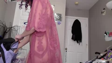 Violet Hooper online show from 03-07-25, 05:49