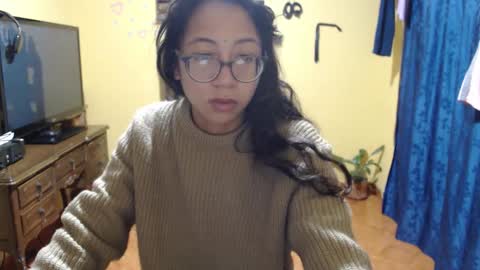 Violet777  online show from 10-16-25, 08:48