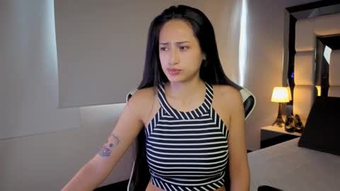 Snapshot of violetskinny chatting on 02-03-26, 08:36 violetskinny online show from 02-03-26, 08:36