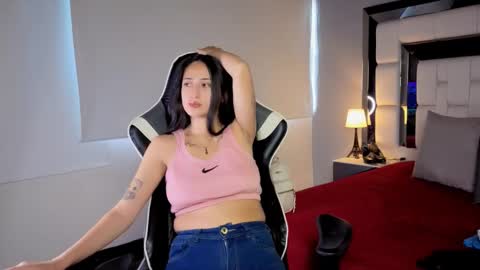 Snapshot of violetskinny chatting on 02-05-26, 09:30 violetskinny online show from 02-05-26, 09:30