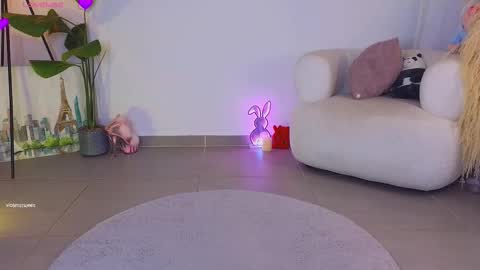 violetssweet online show from 10-22-25, 01:28